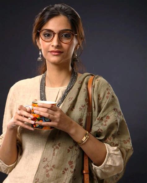 sonam kapoor glasses|sonam kapoor age.